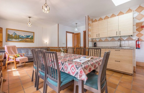 Barrio de la Vega Casa | Casa rural 'Hitos' con vistas a la montaña, Wi-Fi y aire acondicionado