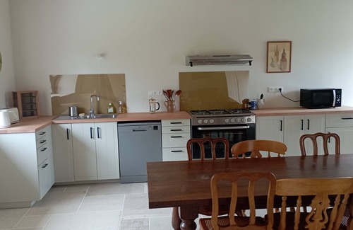 Etais-la-Sauvin Casa | Country house in Burgundy