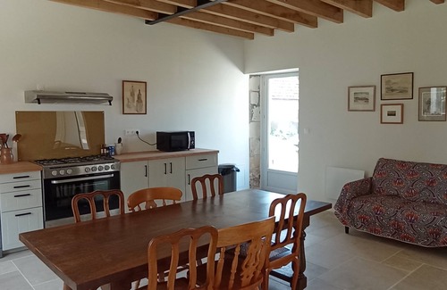 Etais-la-Sauvin Casa | Country house in Burgundy