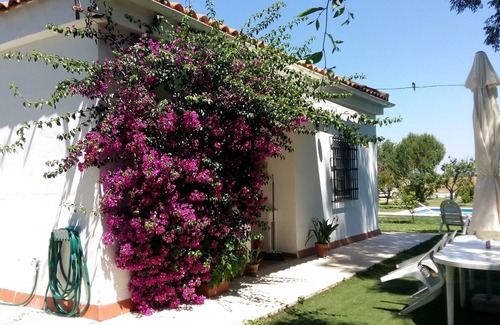 Macarena Norte Villa | CASA DE CAMPO EN SEVILLA CON PISCINA