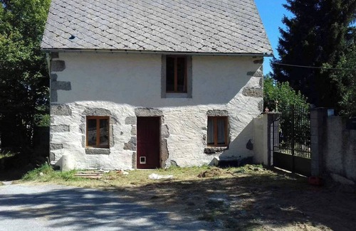 Charensat Casa | Country house in the heart of the Combrailles region