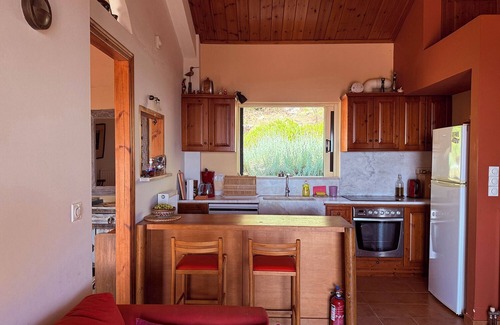 Lepreo Cabaña | Casa de Campo en olivar con vistas al mar