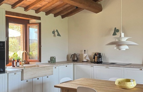 Gualdo Cattaneo Casa | Country house in Umbria with private pool for family holiday or romantic stay