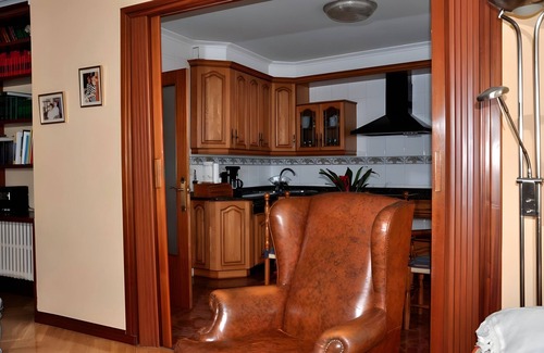 Valtierra Casa | Casa rural 'La Parada' con vistas a la montaña, terraza privada y Wi-Fi