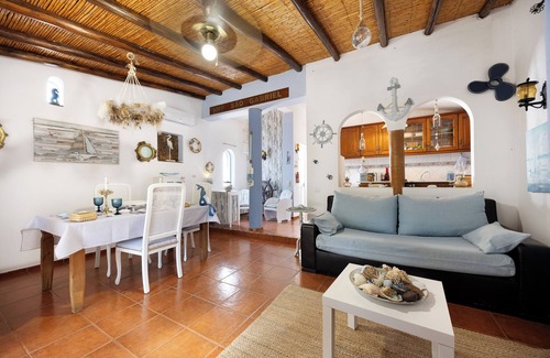 Fonte do Bispo Villa | Casa de Campo 'Marine House' con Vista a la Montaña, Wi-Fi y Aire Acondicionado