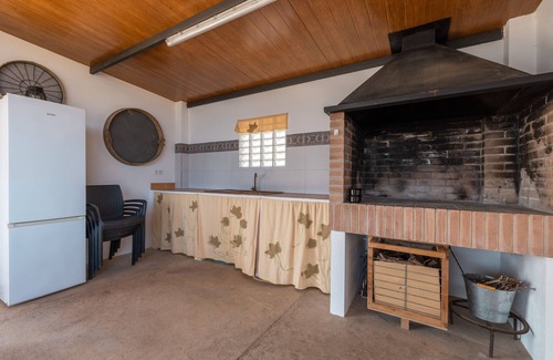 L'Aldea Cabaña | Casita de campo 'Masía Punta L'abat' con vistas a la montaña, piscina privada y terraza privada