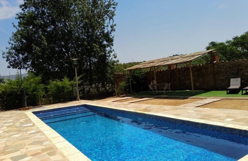 Montblanc Casa | Casa rural 'Miramar' con vistas a la montaña, piscina compartida y Wi-Fi