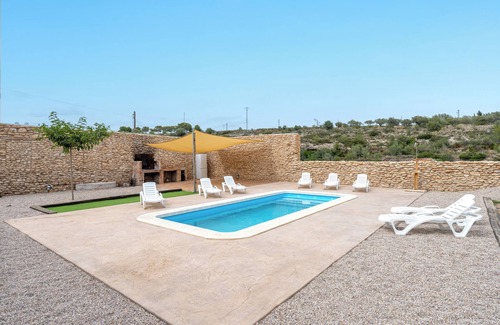 Rossell Casa | Casa rural 'Moli Categoria Superior' con piscina privada, terraza privada y Wi-Fi