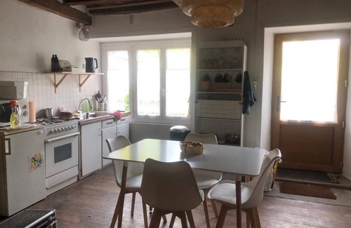 Neant-sur-Yvel Casa | Country house on the edge of the Brocéliande forest