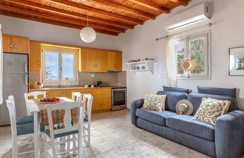 Naxos Villa | Country House 'Villa Rouvis' with Sea View, Outdoor Hot Tub, Wi-Fi and Air Conditioning
