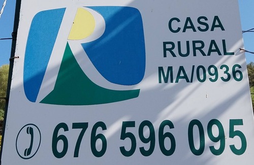 Alpandeire Casa | Country house with private pool secluded in nature. Ideal for children.