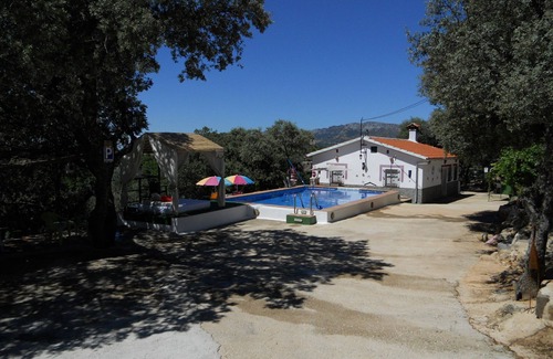 Alpandeire Casa | Country house with private pool secluded in nature. Ideal for children.