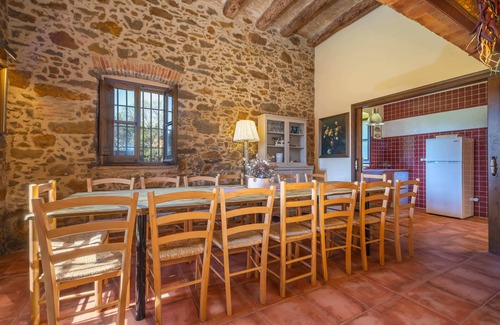 Verges Casa | Masía con piscina en Costa Brava
