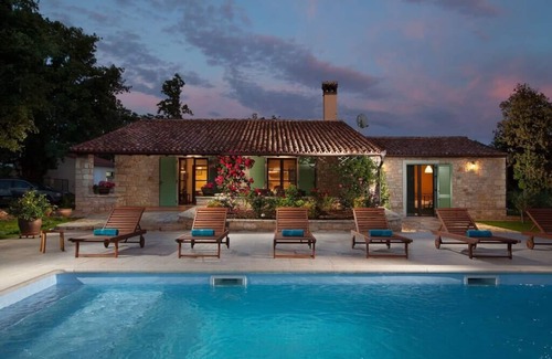 Bale Cabaña | Country house in fantastic location with pool and 3 bedrooms