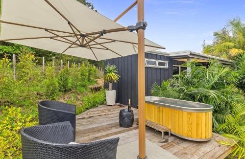 Warkworth Casa | Country Idyll - Sandspit Holiday Cottage