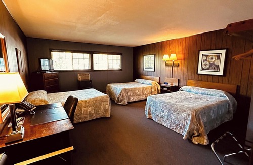 Bison Casa | Country Inn Motel - Charming 11 room motel with AC, WiFi located in Bison, SD.