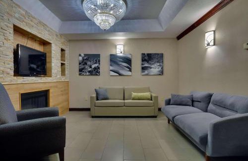 Savannah Hotel | Country Inn & Suites by Radisson, Savannah Gateway, GA