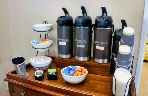 Savannah Hotel | Country Inn & Suites by Radisson, Savannah Gateway, GA