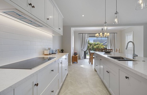 Papakura Casa | Country Living At Its Best-Outdoor Dream