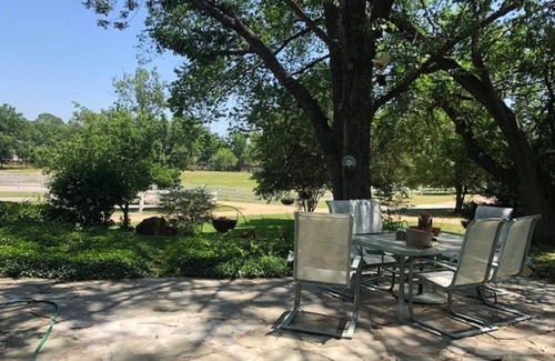 Richland Hills Casa | Vivir en el campo en la gran ciudad!