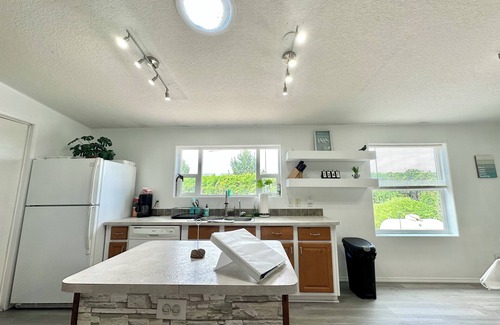Chino Valley Casa | Country Living on a half acre Peace, Quite with a Great View, Great Neighborhood