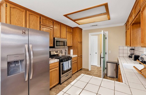 Hanford Casa | Country Living Retreat |Major cities