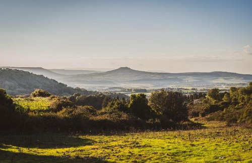 Laconi Casa | Country Living School