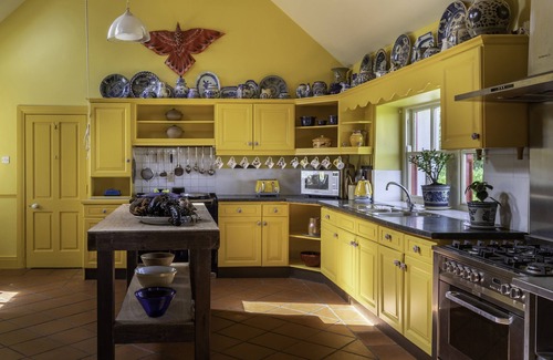 New Quay Cabaña | Country Manor steeped in history with Ocean Views