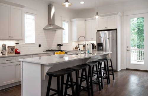 Greenwood Casa | Country Music Icon House in East Nashville