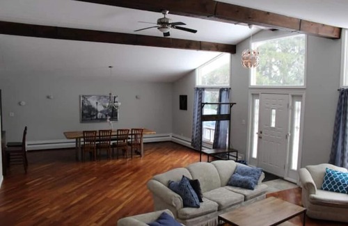 Elora Casa | Country Oasis in the Village