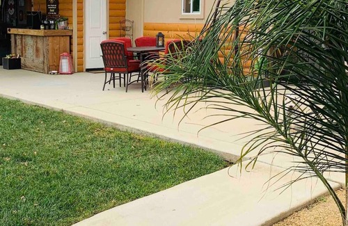 Woodland Apartamento | Country Poolhouse Retreat near SMF/UC Davis Campus