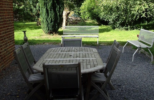Mondrepuis Casa | Country property not overlooked