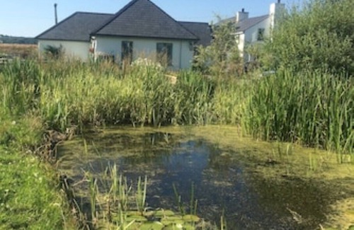 Malltraeth Cabaña | Country retreat on Anglesey, North Wales.