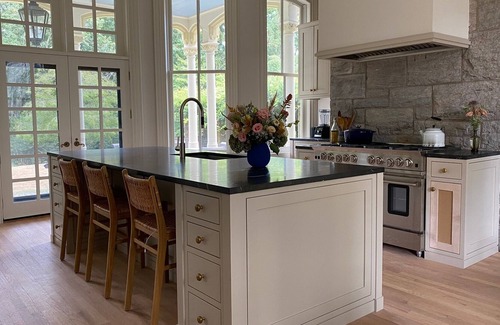 Old Lyme Casa | Country Retreat with Pool abutting nature preserve & 5 min drive from CT beaches