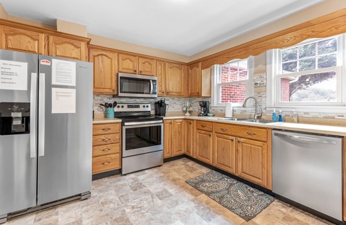 Mills River Casa | Country Setting. City Convenience. Hot Tub