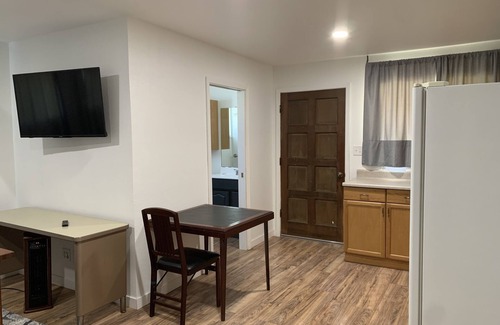 Visalia Apartamento | Country studio apartment minutes from town