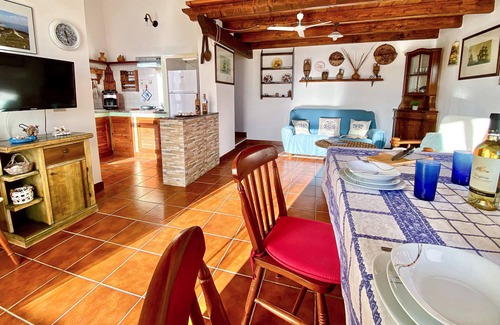 Funtana Meiga Casa | Country Style House for Families with Sea View in the Sinis Peninsula