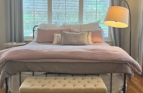 Thompson's Station Apartamento | Country Suite