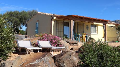 Orosei Casa | Country villa Sant' Elène- Appartamento Mirto