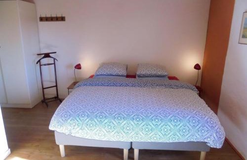 Saint-Julien-la-Genete Casa | Countryside Stay with your pets