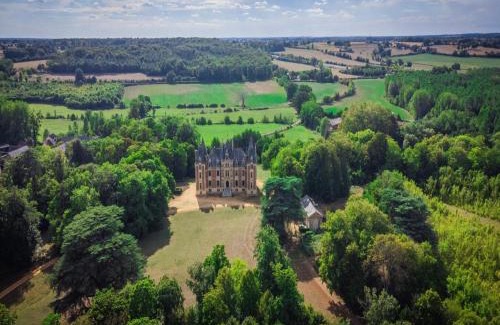 Maigne Casa | Countryside castle with Concierge Luxury