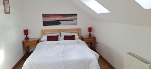 Skewen Casa | Countryside Cottage in Swansea near Gower