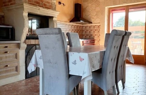 Moitron-sur-Sarthe Cabaña | Gîte luxueux à la campagne avec WiFi, cheminée, jardin, étang de pêche, proche Alpes Mancelles