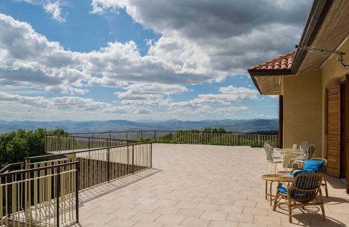 Adrano Casa | Countryside House on Etna Volcano