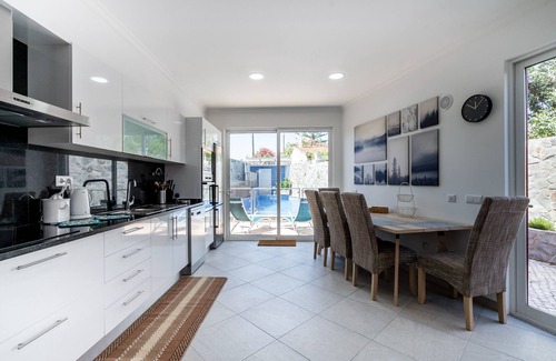 Santo Estevao Villa | 4 bedroom villa with pool in Santo Estêvão