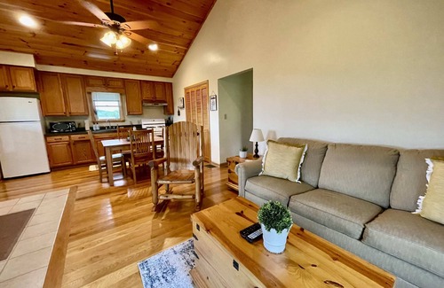 Cherry Creek Cabina | Countryside Retreat - Cabin 1