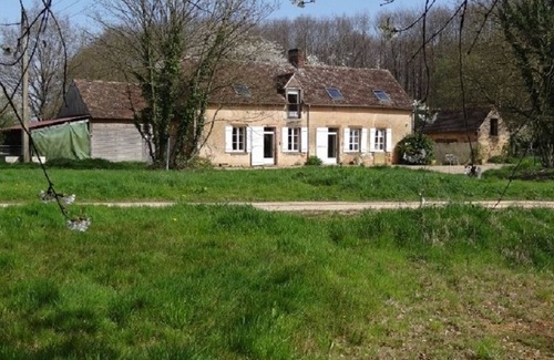 La Bazoge Cabaña | Casa rural renovada con gran jardín, cerca de Le Mans