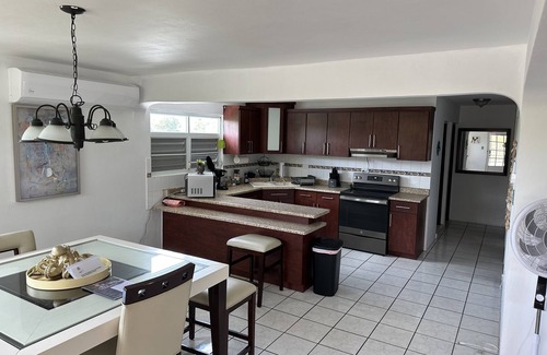 Las Piedras Casa | Countryside villa- 3 bedroom, 2 bath close to rainforest!
