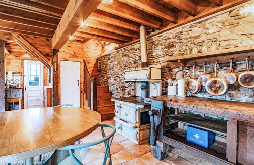 Layton Cabina | Couple's Serenity Cabin * Hot Tub *Lake
