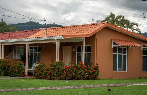 Jaco Apartamento | Couples Condo B42 1BR Pool Jacuzzis Covered Terrace Walk to Ocean and Dining Secure Complex